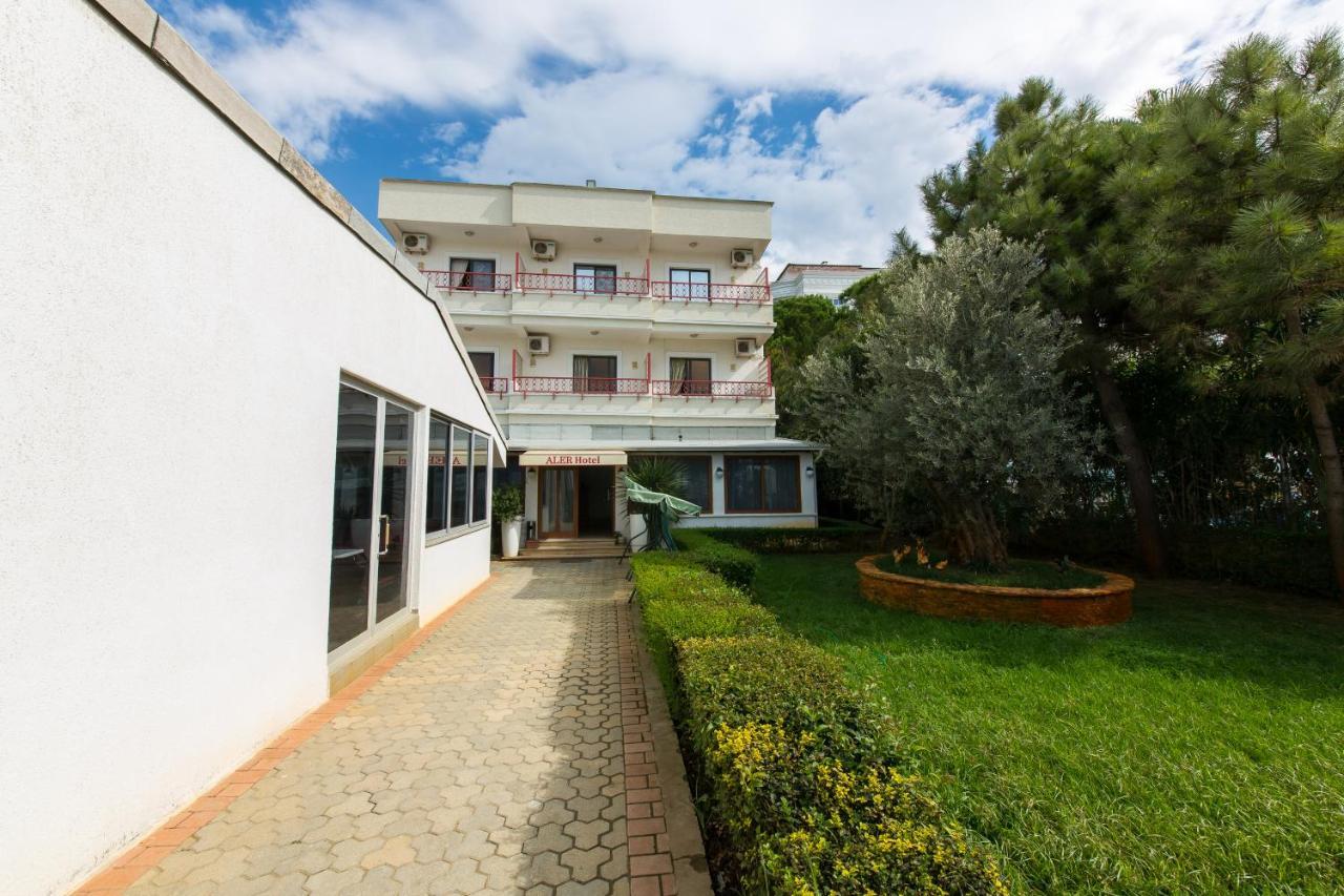 Expert Hotel Golem  Bagian luar foto
