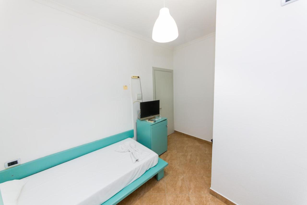 Expert Hotel Golem  Bagian luar foto